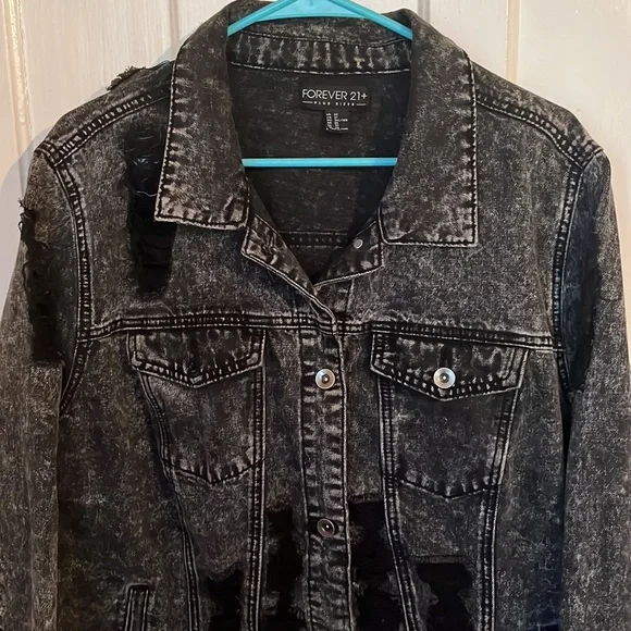 Forever 21 Gray Distressed Denim Jacket - Picture 4 of 6
